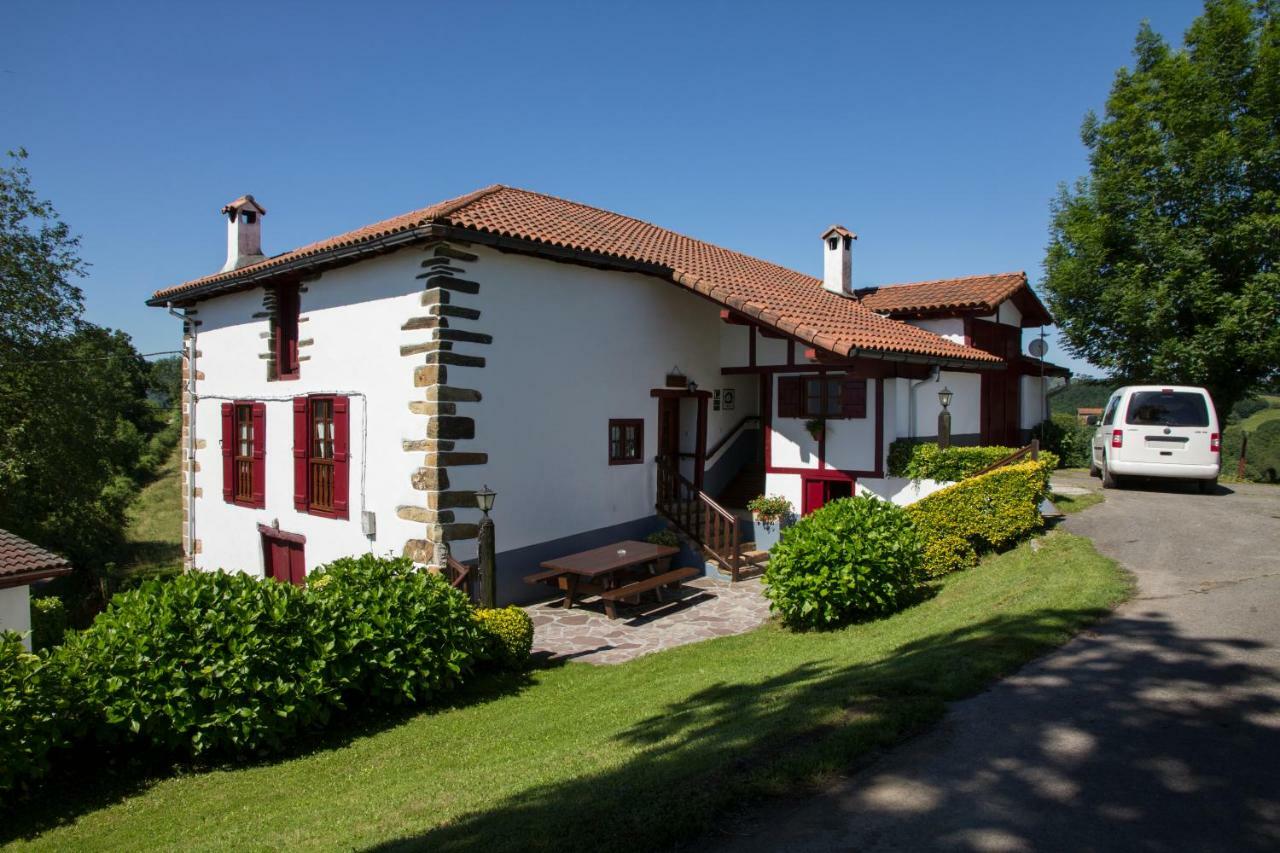 Casa Katton Villa Etxalar Exterior photo